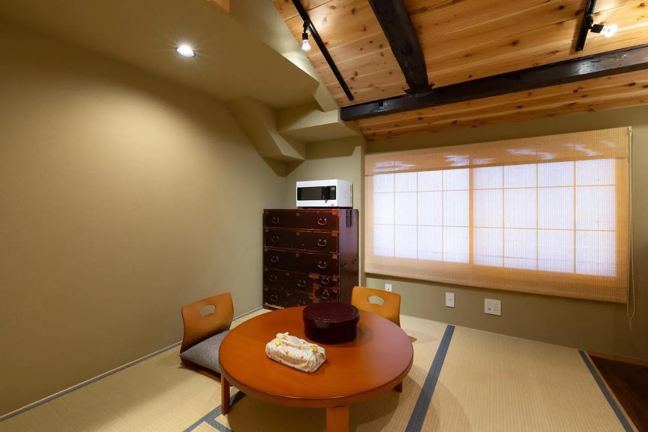 至誠宿 Shisei-Juku Omiya-Gojo Kyōto 0*,  Japan
